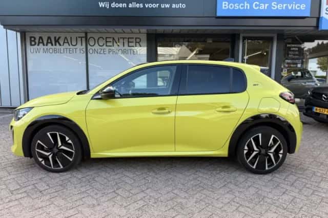 Peugeot 208 (2024) thumbnail 6
