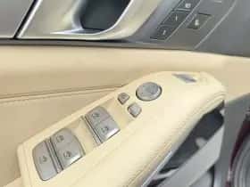 BMW X7 (2021) thumbnail 15