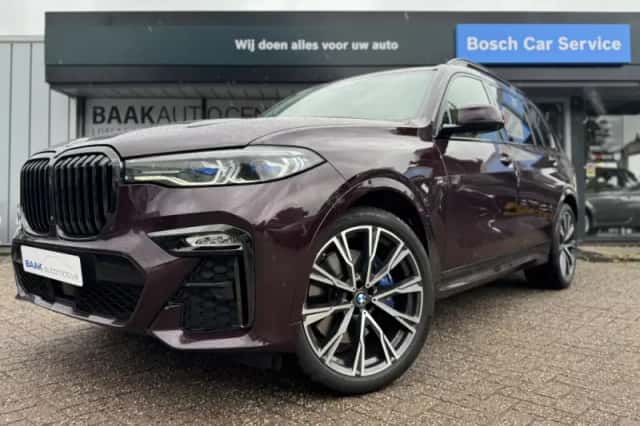 BMW X7 (2021) thumbnail 4