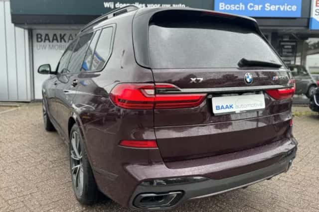 BMW X7 (2021) thumbnail 6