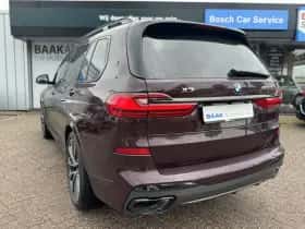 BMW X7 (2021) thumbnail 6