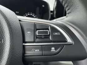 Suzuki Swift (2025) thumbnail 10