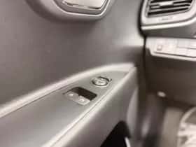 Kia Stonic (2020) thumbnail 13
