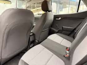 Kia Stonic (2020) thumbnail 19
