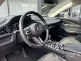 Mazda CX-30 (2023) thumbnail 5