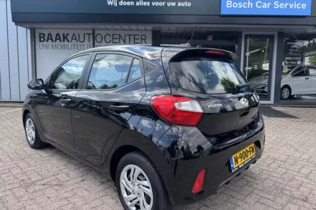 Hyundai i10 (2021) thumbnail 4