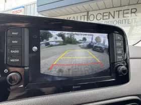 Hyundai i10 (2021) thumbnail 9