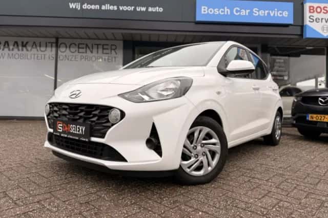 Hyundai i10 (2022) thumbnail 2