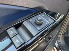 Volkswagen ID.4 (2021) thumbnail 12