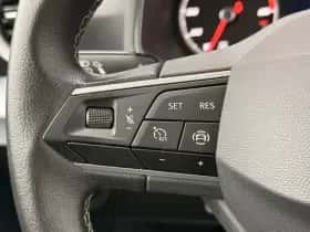 SEAT Arona (2023) thumbnail 11
