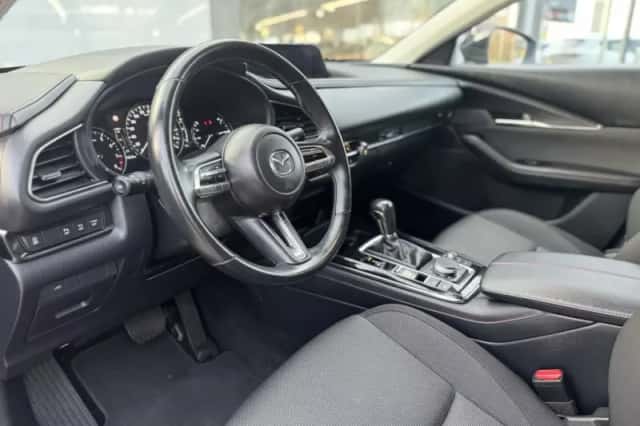 Mazda CX-30 (2023) thumbnail 5