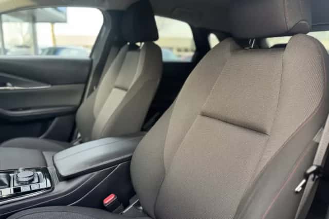 Mazda CX-30 (2023) thumbnail 6