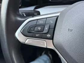Volkswagen Golf (2022) thumbnail 11