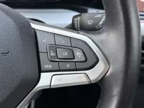 Volkswagen Golf (2022) thumbnail 12
