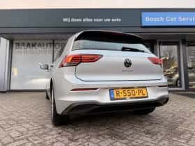 Volkswagen Golf (2022) thumbnail 5