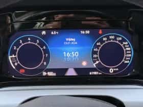 Volkswagen Golf (2022) thumbnail 10