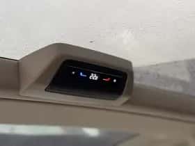Volkswagen Multivan (2023) thumbnail 10