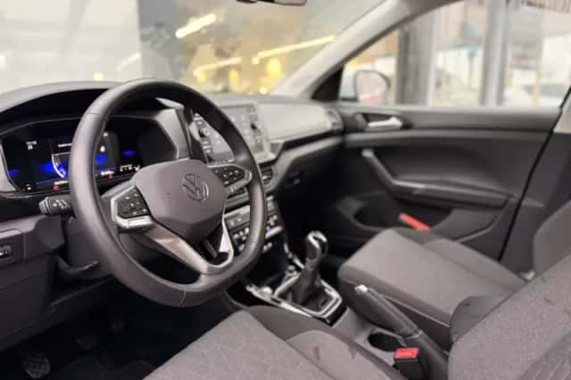 Volkswagen T-Cross (2025) thumbnail 6