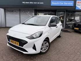 Hyundai i10 (2025) thumbnail 1