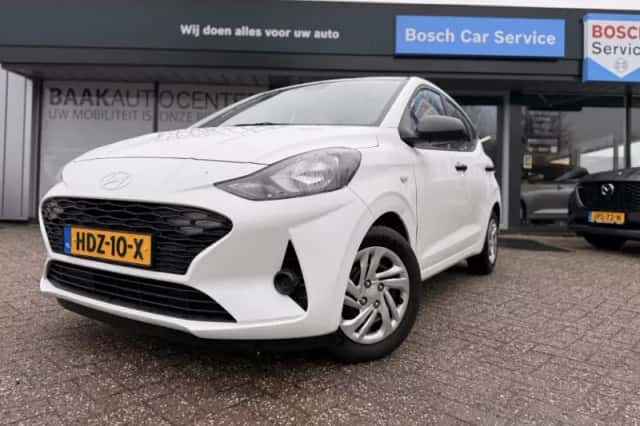 Hyundai i10 (2025) thumbnail 2
