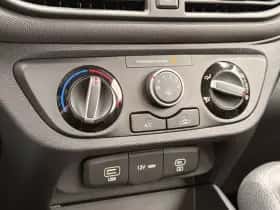 Hyundai i10 thumbnail 18