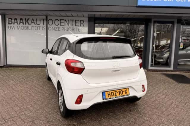 Hyundai i10 (2025) thumbnail 4