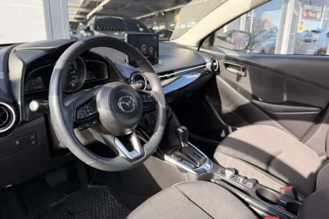 Mazda 2 (2023) thumbnail 6
