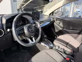 Mazda 2 (2023) thumbnail 6
