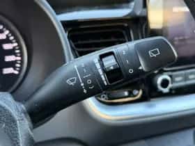 Kia Stonic (2021) thumbnail 15