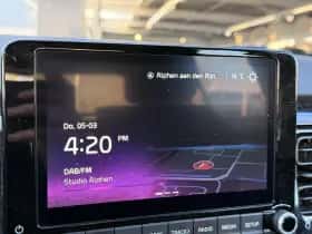 Kia Stonic (2021) thumbnail 16