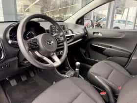 Kia Picanto (2021) thumbnail 6