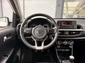 Kia Picanto (2021) thumbnail 9