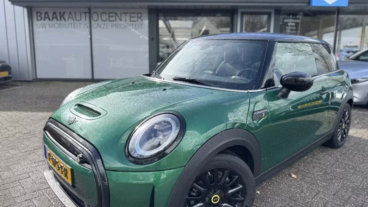 MINI Electric (2022) — foto 1