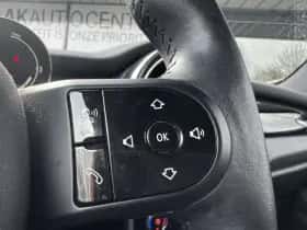 MINI Electric (2022) thumbnail 15