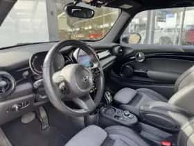 MINI Electric (2022) thumbnail 5