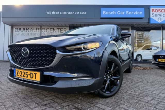 Mazda CX-30 (2023) thumbnail 2
