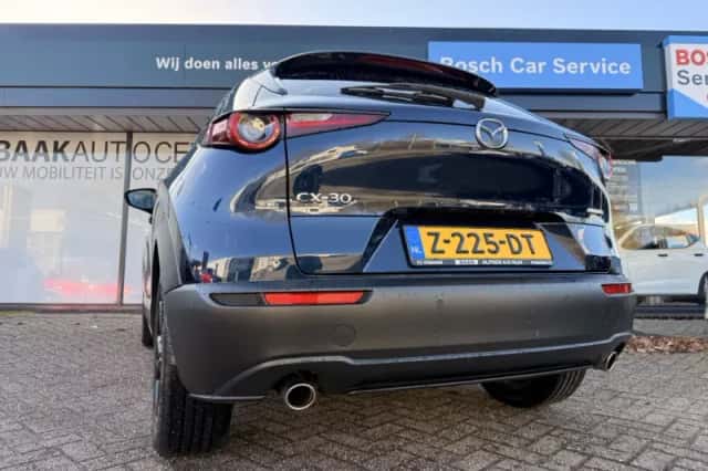 Mazda CX-30 (2023) thumbnail 5