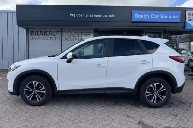 Mazda CX-5 (2015) thumbnail 3