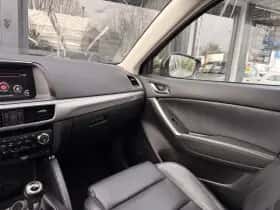 Mazda CX-5 (2016) thumbnail 24