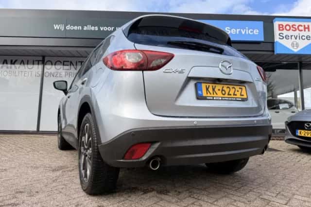 Mazda CX-5 (2016) thumbnail 5