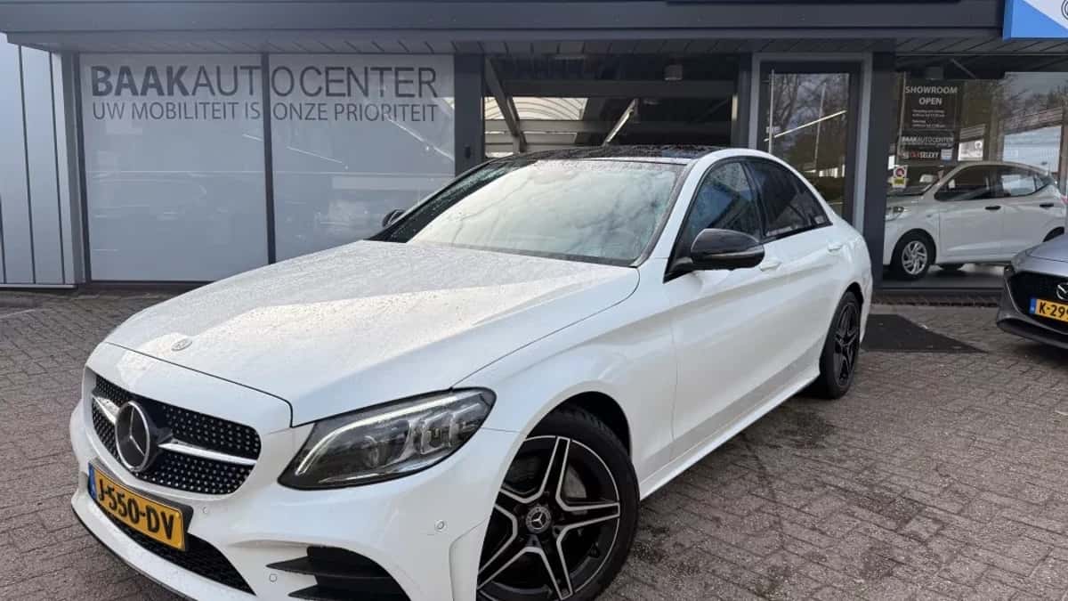 Mercedes-Benz C-Klasse (2020) — foto 1