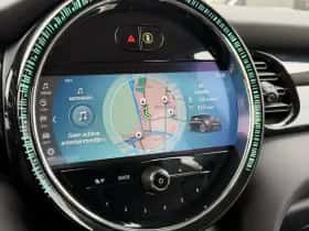 MINI Cooper (2023) thumbnail 15