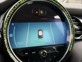 MINI Cooper (2023) thumbnail 17