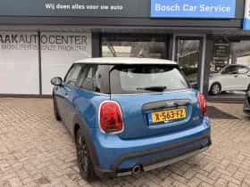 MINI Cooper (2023) thumbnail 4