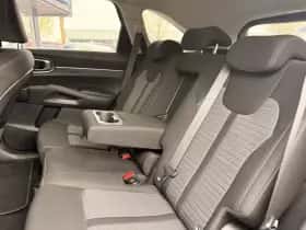 Kia Sorento (2021) thumbnail 17