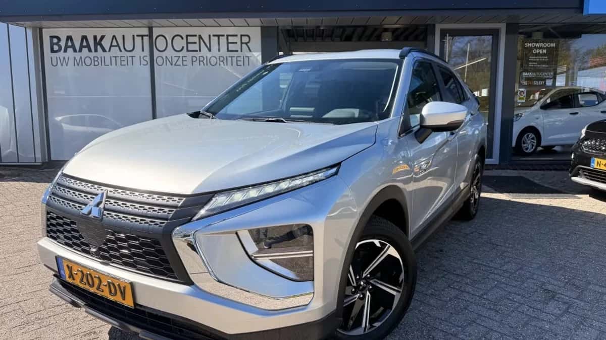 Mitsubishi Eclipse (2023) — foto 1