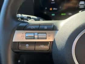 Hyundai Kona (2024) thumbnail 11