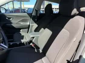 Hyundai Kona (2024) thumbnail 7