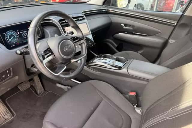 Hyundai Tucson (2023) thumbnail 6