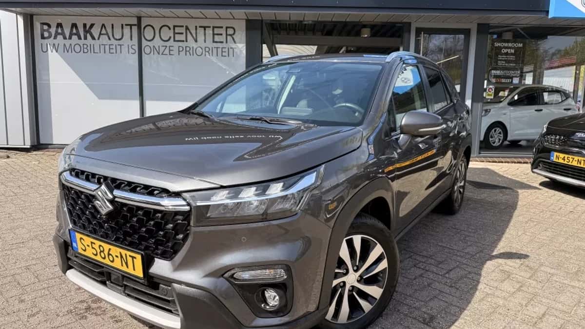 Suzuki S-Cross (2023) — foto 1